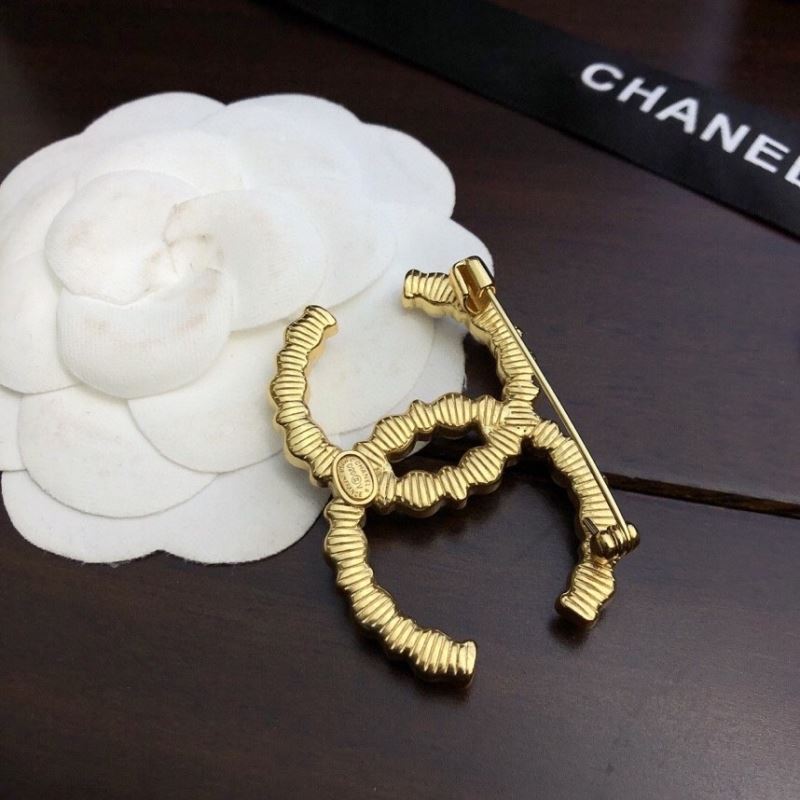 Ch**el brooches